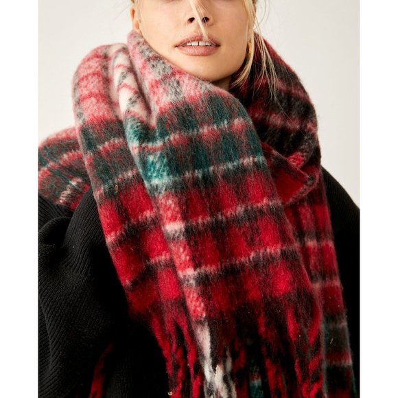 FREE PEOPLE Falling For You Brushed Plaid Scarf / Candy Apple - Picture 5 of 9